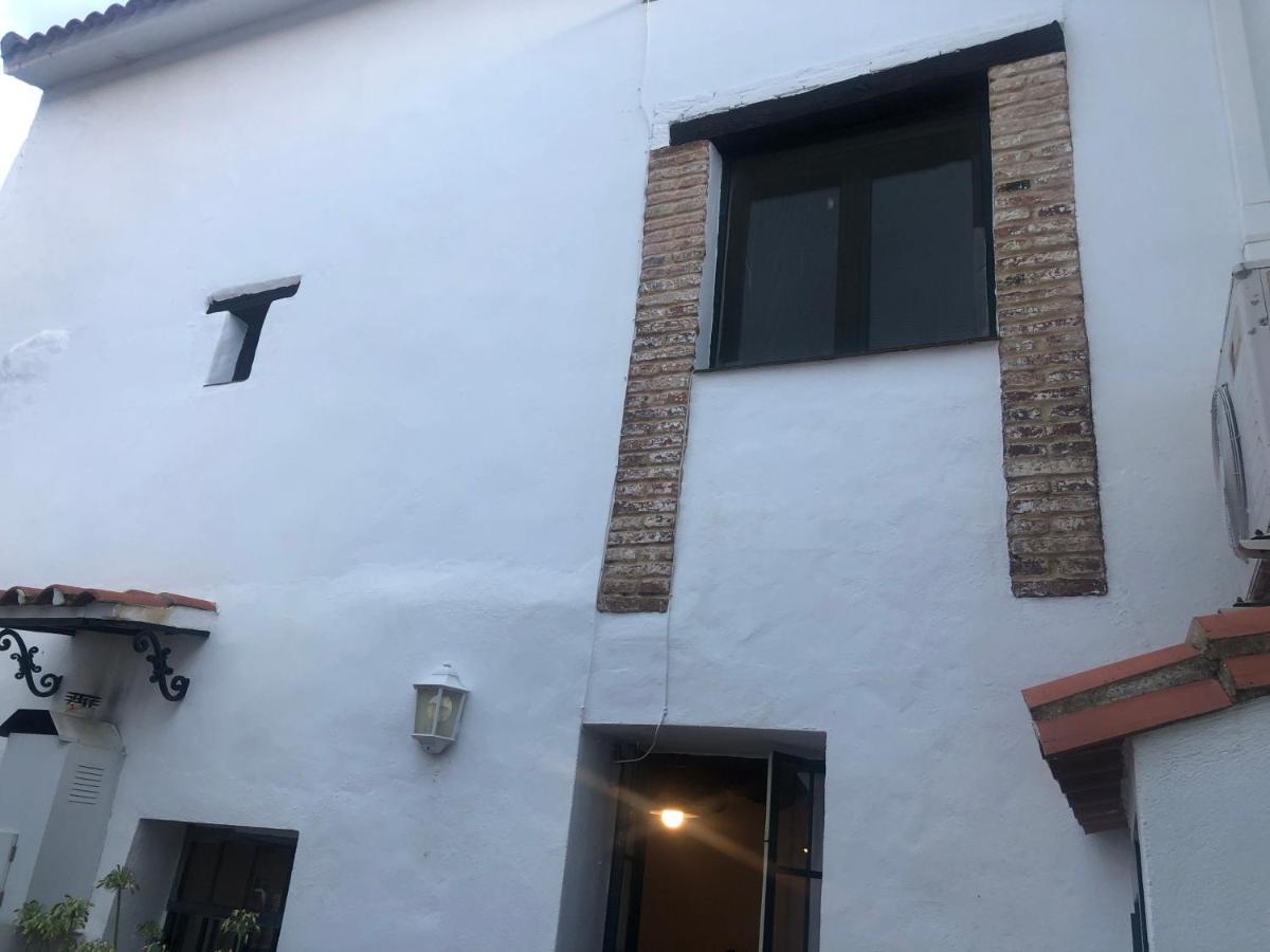 Acogedora Casa De Pueblo Con Piscina Villa Fuenteheridos Buitenkant foto
